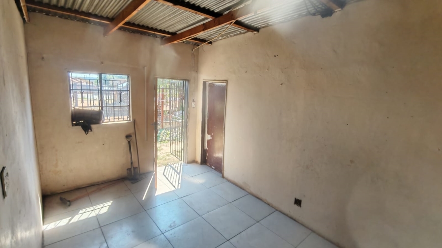 0 Bedroom Property for Sale in Phahameng Free State